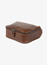 Moore & Giles Donald Dopp Kit in Titan Milled Brown