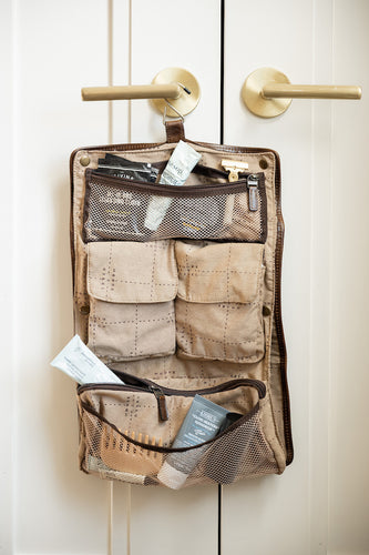 Moore & Giles Austin Hanging Wash Kit in Brompton Brown