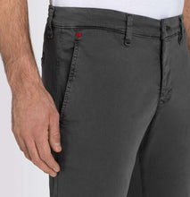 MAC MacFlexx Driver Pant in Charcoal