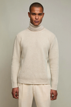 LBM 1911 Turtleneck